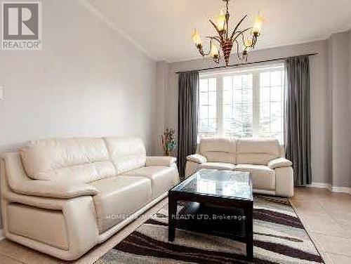 5936 Whitehorn Avenue, Mississauga, ON 