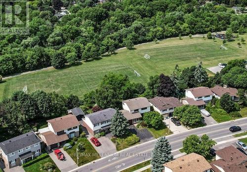 61 CENTRE STREET S , Brampton, Ontario L6W 2X7 3