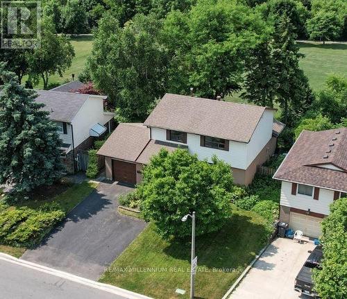 61 CENTRE STREET S , Brampton, Ontario L6W 2X7 4