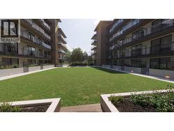 Community Lawn Outdoor Theatre - 