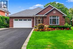 137 MARK STREET W Grey Highlands, ON N0C 1H0