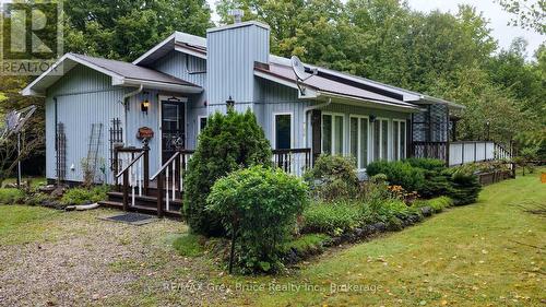 255263 1 CONCESSION  Chatsworth, ON N0H 2V0