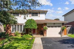 514 OAKWOOD AVENUE Oshawa (O'Neill), ON L1G 2R2