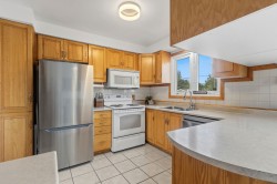Kitchen - 