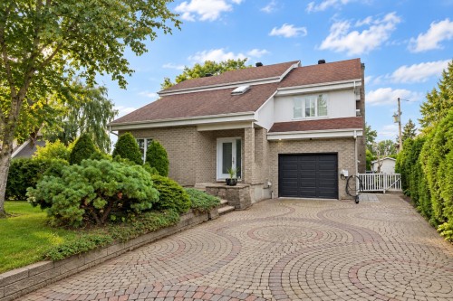 411 Place De Chambly  Saint-Bruno-De-Montarville, QC J3V 5Z9