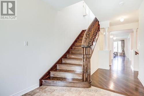 246 HANSARD DRIVE , Vaughan, Ontario L4H 0W1 5