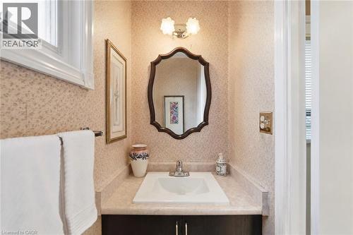 2 piece near side entrance - 89 Brigade Drive, Hamilton, ON 