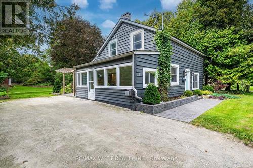 21 MILL STREET  Amaranth, ON L9W 3Z3