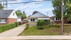 215 ROSEDALE AVENUE  Hamilton, ON L8K 4N6