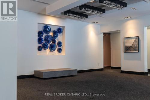 302 - 101 RICHMOND ROAD , Ottawa, Ontario K1Z 0A6 2