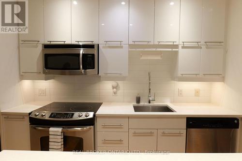 302 - 101 RICHMOND ROAD , Ottawa, Ontario K1Z 0A6 5