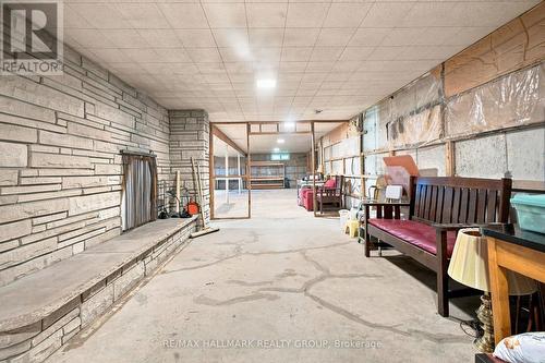 855 Mountainview Avenue, Ottawa, ON 