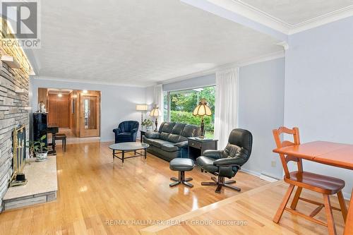 855 Mountainview Avenue, Ottawa, ON 