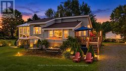 4 Season cottage/home on LakeManitouwabing! - 