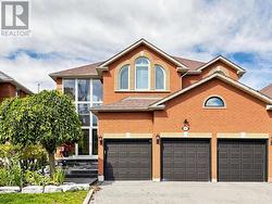 34 LOOKER DRIVE Barrie, ON L4N 7V3