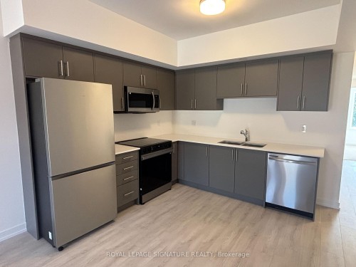 24-42 Lowes Road W, Guelph, ON N1G 4X2 3