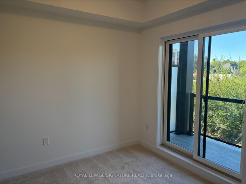 24-42 Lowes Road W, Guelph, ON N1G 4X2 4
