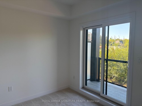 24-42 Lowes Road W, Guelph, ON N1G 4X2 5