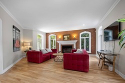 Salon - 