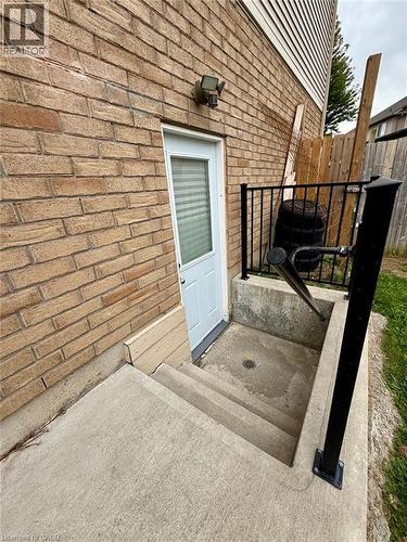 57 CREEK RIDGE Street Unit# Lower unit , Kitchener, Ontario N2R 0B6 2