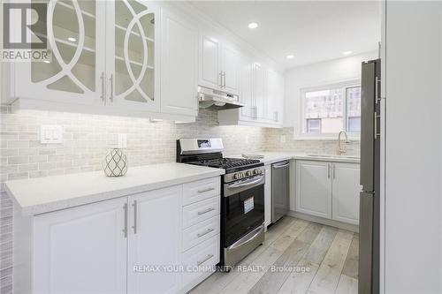 UPPER - 52 ELLIOTT AVENUE , Hamilton, Ontario L8T 2H8 4