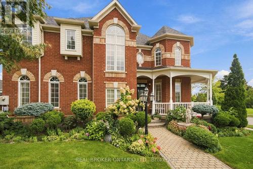 33 PASCOE DRIVE  Markham, ON L6B 1C4