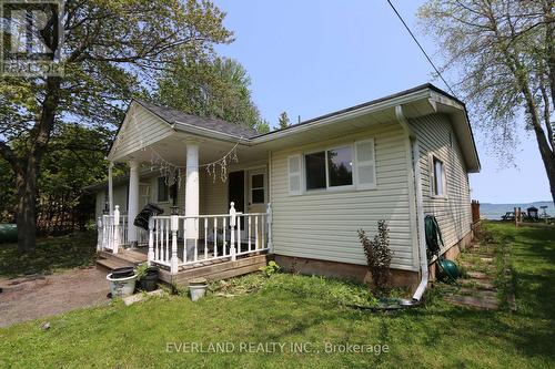 745 HARBOUR STREET , Innisfil, Ontario L0L 1W0 2
