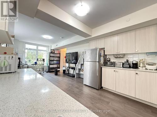 2201 - 58 ELIZABETH STREET S , Richmond Hill, Ontario L4C 5W2 3