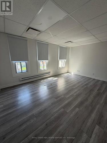 UPPER - 1226 KING STREET W , Toronto, Ontario M6K 1G4