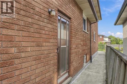 42 Lasila Court, Hamilton, ON 