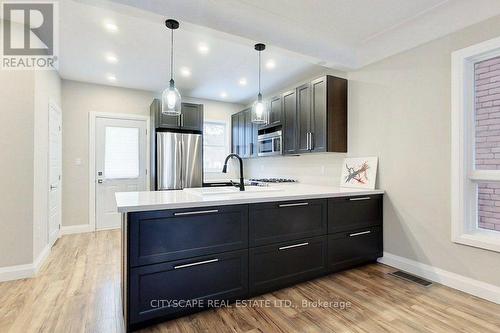 39 HOLTON AVENUE N , Hamilton, Ontario L8L 6H3
