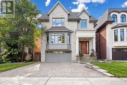 120 ESTELLE AVENUE Toronto, ON M2N 5H5