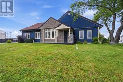 98 SULLIVAN Avenue Gander, NL None