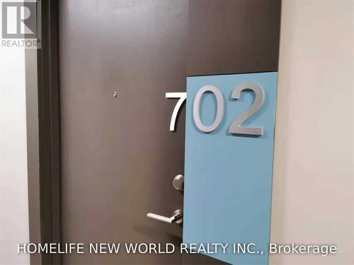702 - 68 MERTON STREET , Toronto, Ontario M4S 1A1 4