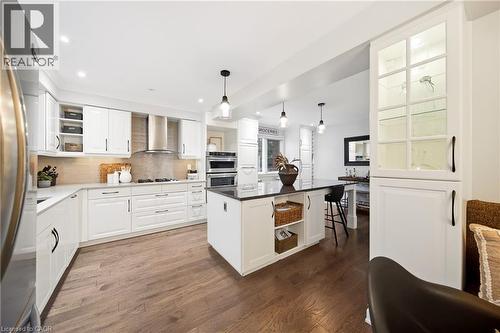 3277 Woodside Avenue, Burlington, ON 