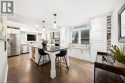 3277 Woodside Avenue, Burlington, ON 