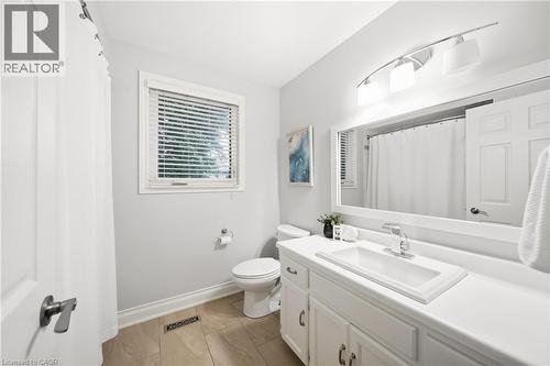 3277 Woodside Avenue, Burlington, ON 