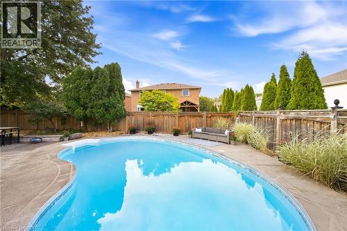 3277 Woodside Avenue, Burlington, ON 