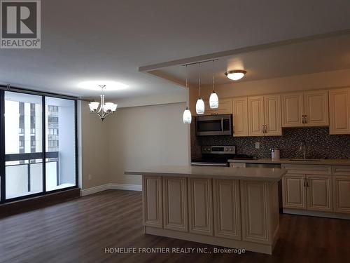 914 - 177 LINUS ROAD , Toronto, Ontario M2J 4S5 4