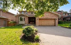1896 STONEYBROOK COURT Mississauga, ON L5L 3W2