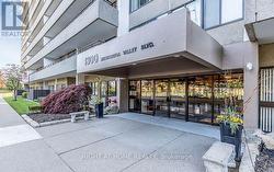 305 - 1300 MISSISSAUGA VALLEY BOULEVARD Mississauga, ON L5A 3S8