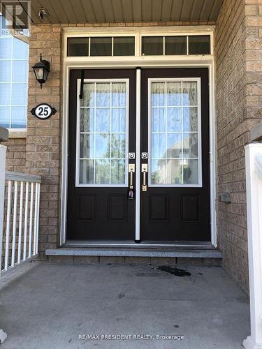 25 SEANESY DRIVE , Thorold, Ontario L3B 0G5 3