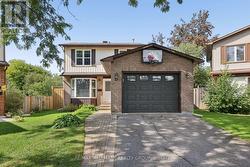 27 BRANDO CRESCENT Ottawa, ON K1T 2C9