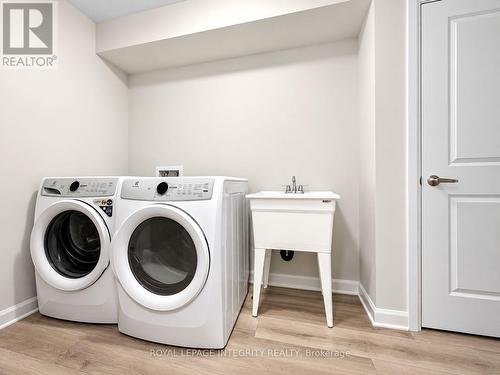 286 ELSIE MACGILL WALK , Ottawa, Ontario K2W 0L2 4