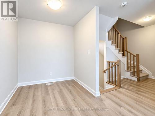 286 ELSIE MACGILL WALK , Ottawa, Ontario K2W 0L2 5
