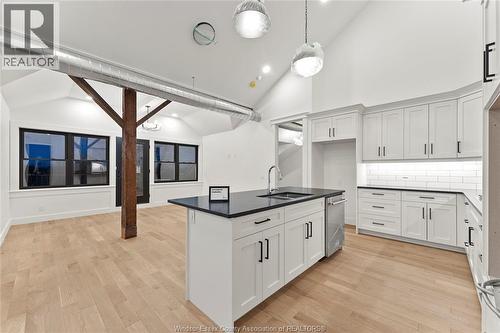 247 BROCK STREET Unit# 403 , Amherstburg, Ontario N9V 2H4 3