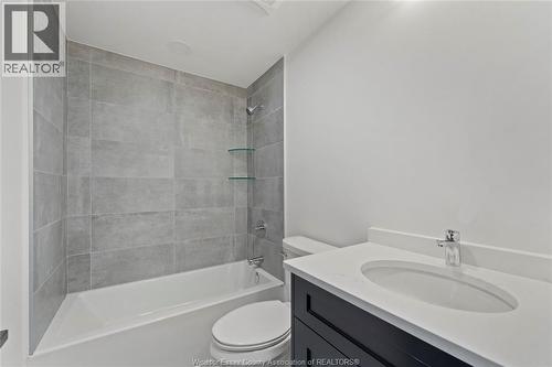 247 BROCK STREET Unit# 101 , Amherstburg, Ontario N9V 2H4 5