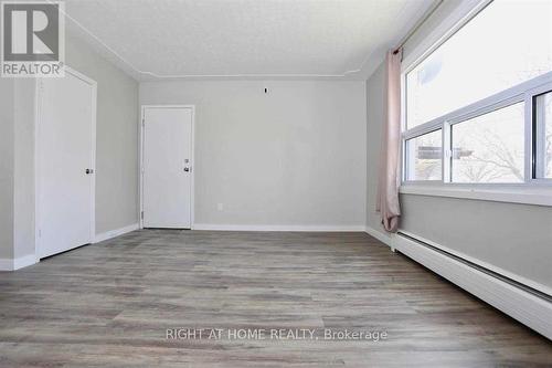 3 - 394 THIEL STREET , London East (East H), Ontario N5W 4P8 4