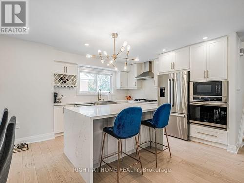 883 Francis Road, Burlington, ON 