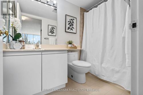 312 - 100 OBSERVATORY LANE , Richmond Hill, Ontario L4C 1T4 3